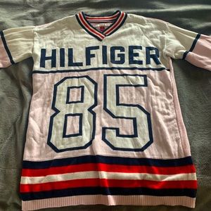tommy hilfiger sweater!
